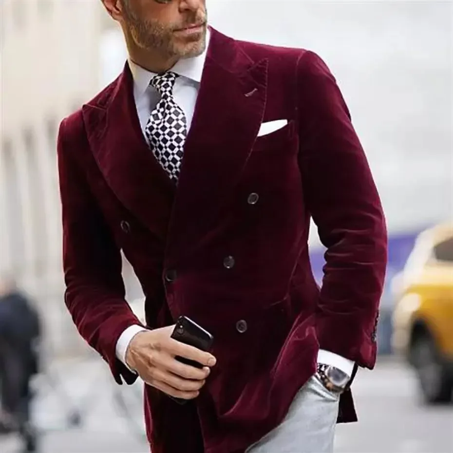 

Vintage Burgundy Velvet Elegant Men Suit Smart Casual Slim Fit Double Breasted Blazers Shawl Lapel High Quality Custom Jacket