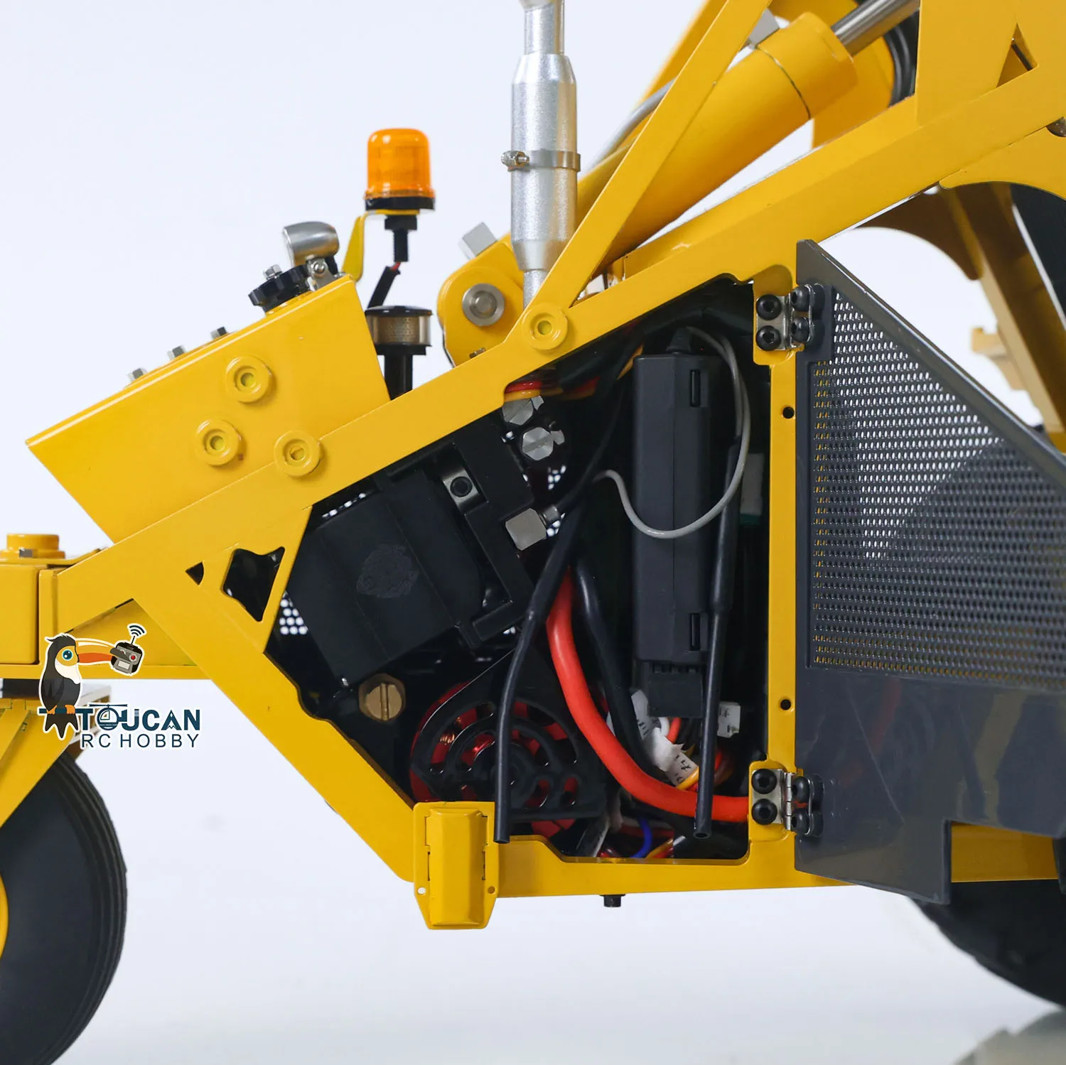 

Игрушка LESU 1/14 RC Гидравлический регистратор AOUE 225A Кривошипная стрела 3-колесное оборудование для лесозаготовок по дереву Автомобильная машина с дистанционным управлением Автомобиль Хобби
