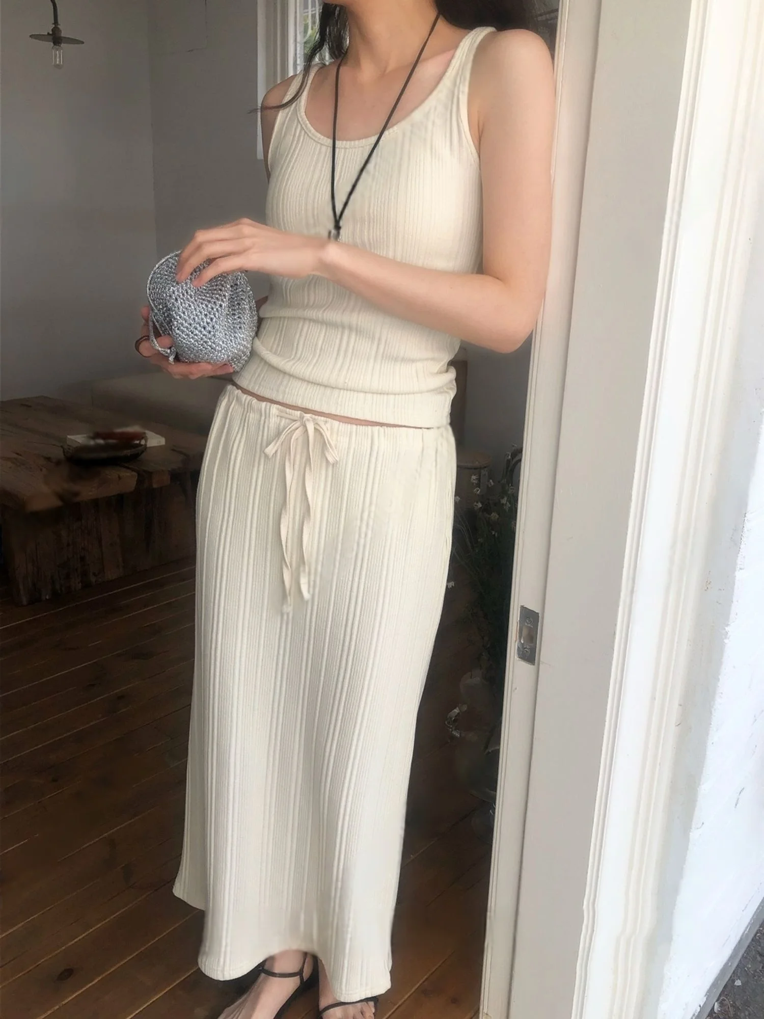 

Женский приталенный жилет-топ с скользящим верхом и шнурком из хлопка, прямая длинная юбка-труба, модный и универсальный комплект