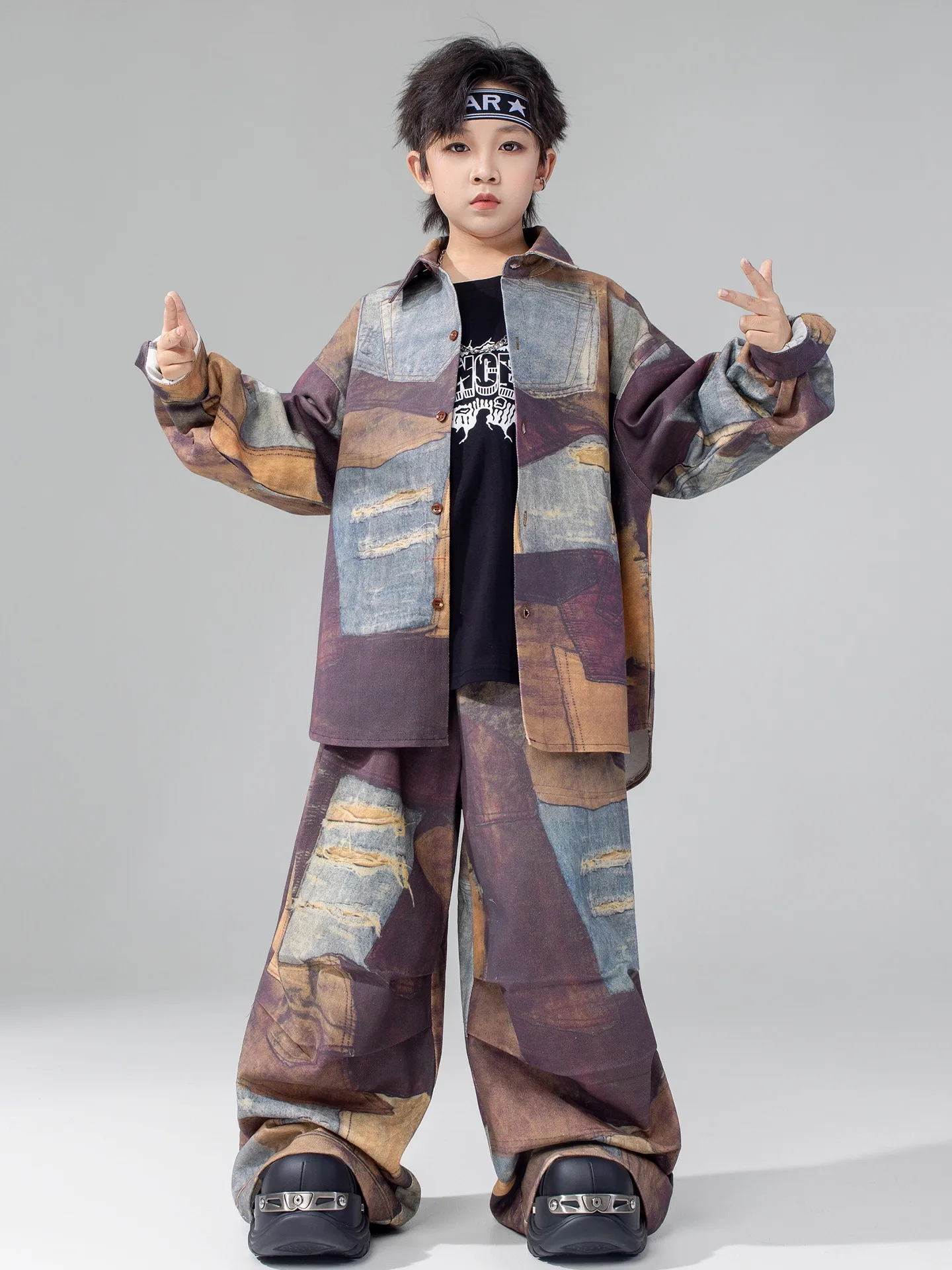 

2025 танцевальный костюм в стиле хип-хоп для мальчиков, модное джинсовое пальто, брюки с длинными рукавами, одежда для уличных танцев, детская одежда для танцев Poppin