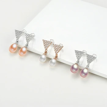 IOGOU 14K 골드 채워진 7-8.5mm 자연 양식 담수 진주 스터드 귀걸이, 여성 여아 선물 