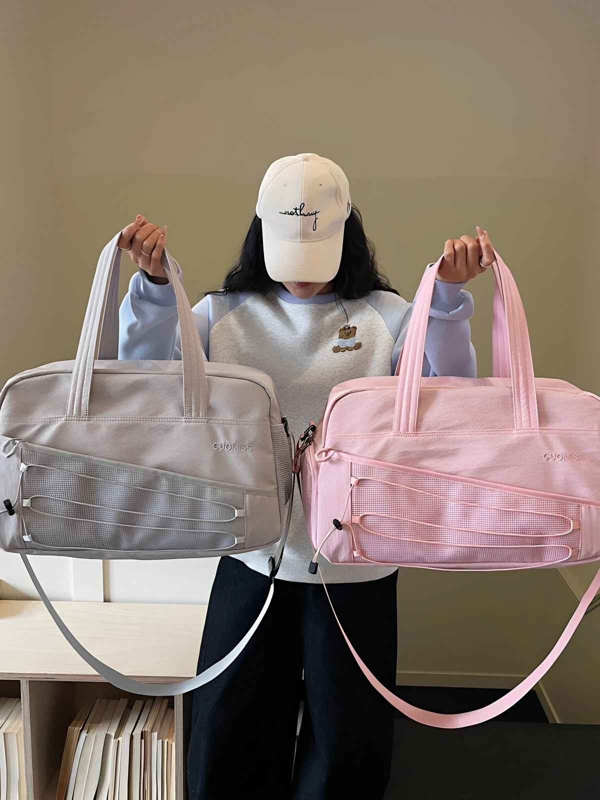 lightweight-large-capacity-travel-bag-fitness-bag-handheld-suitcase-for-short-business-trips-clothing-luggage-bag-for-tourism