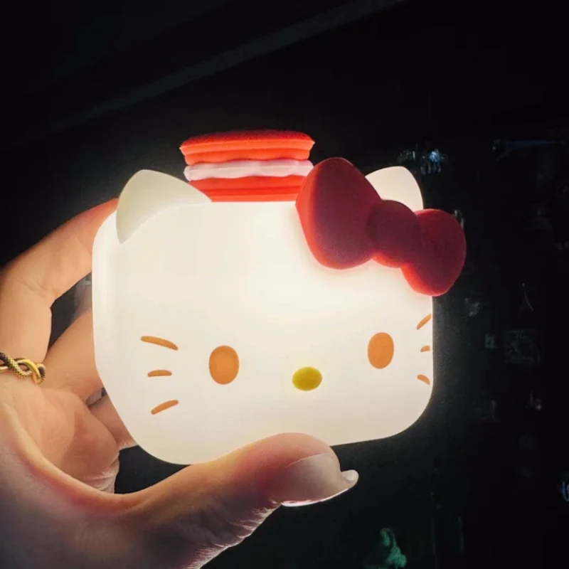 

Sanrio Family Macaron Series Nightlight Blind Box Toy Room Pat Light Toys Anime Hangyodon Hellokitty Cinnamoroll Decor Ornaments