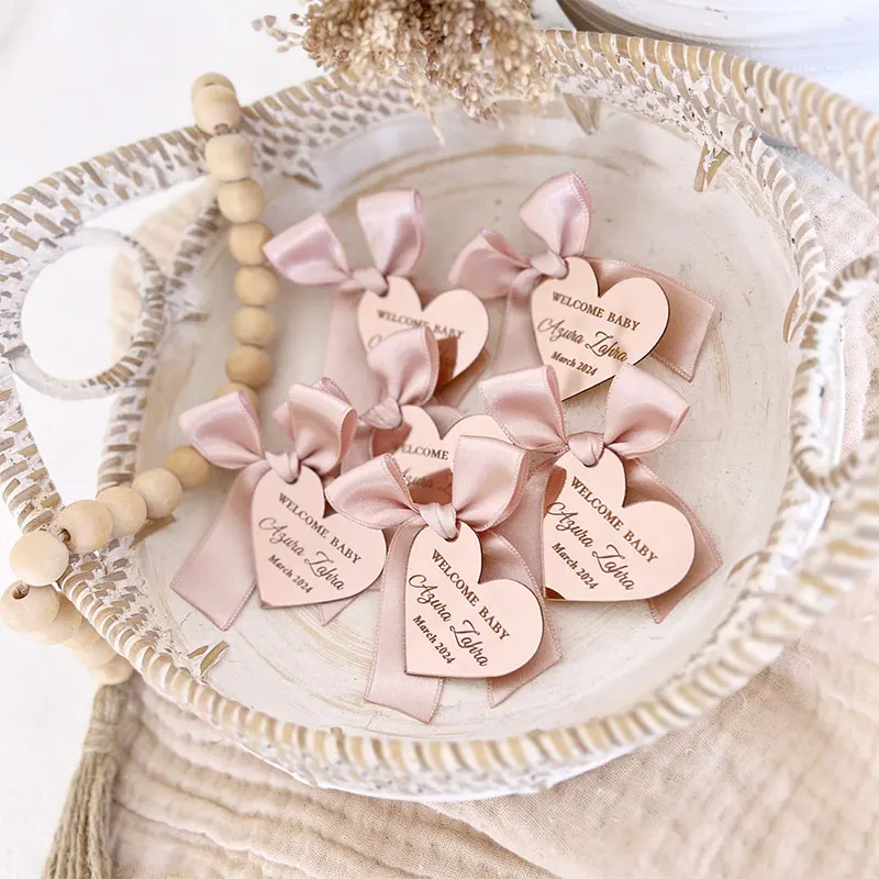 Customized Gold Acrylic Mirror Wedding Heart Shaped Label Wedding Thank You Name Label Gift Decoration