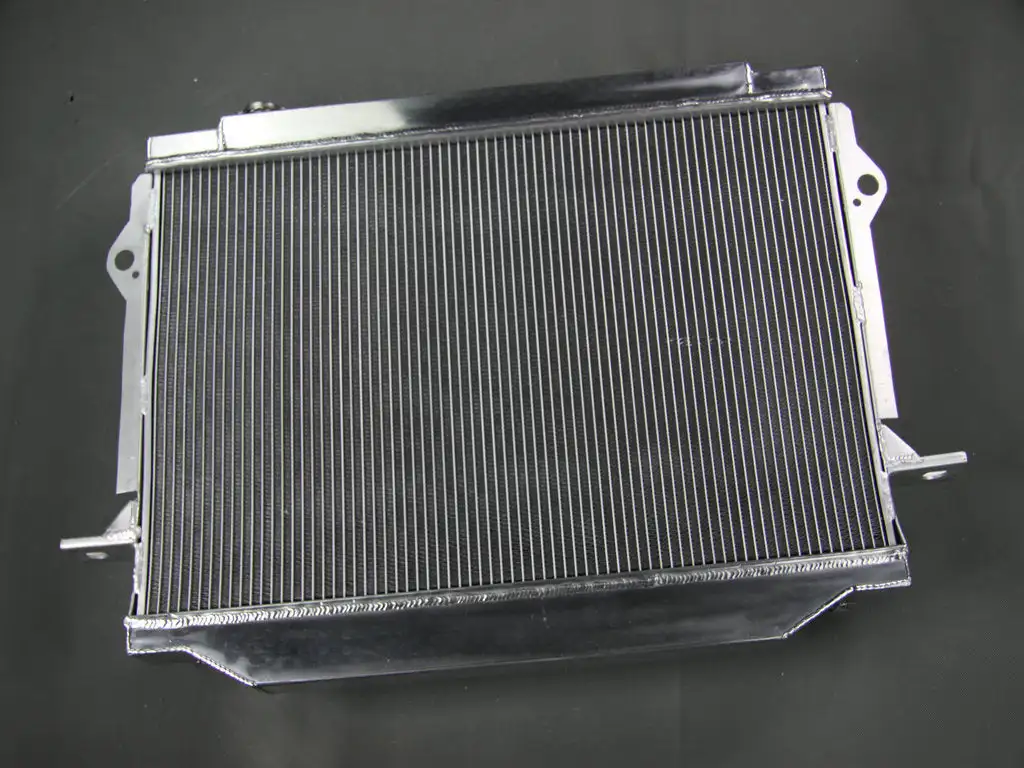 Aluminium Radiator for 1996 1997 Lexus LX450 Base L6 4.5L；1993-1997 Toyota Land Cruiser Base L6 4.5L