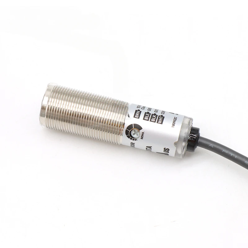 

BRQM100-DDTA M18 Circular Photoelectric Sensor, Reflective Switch