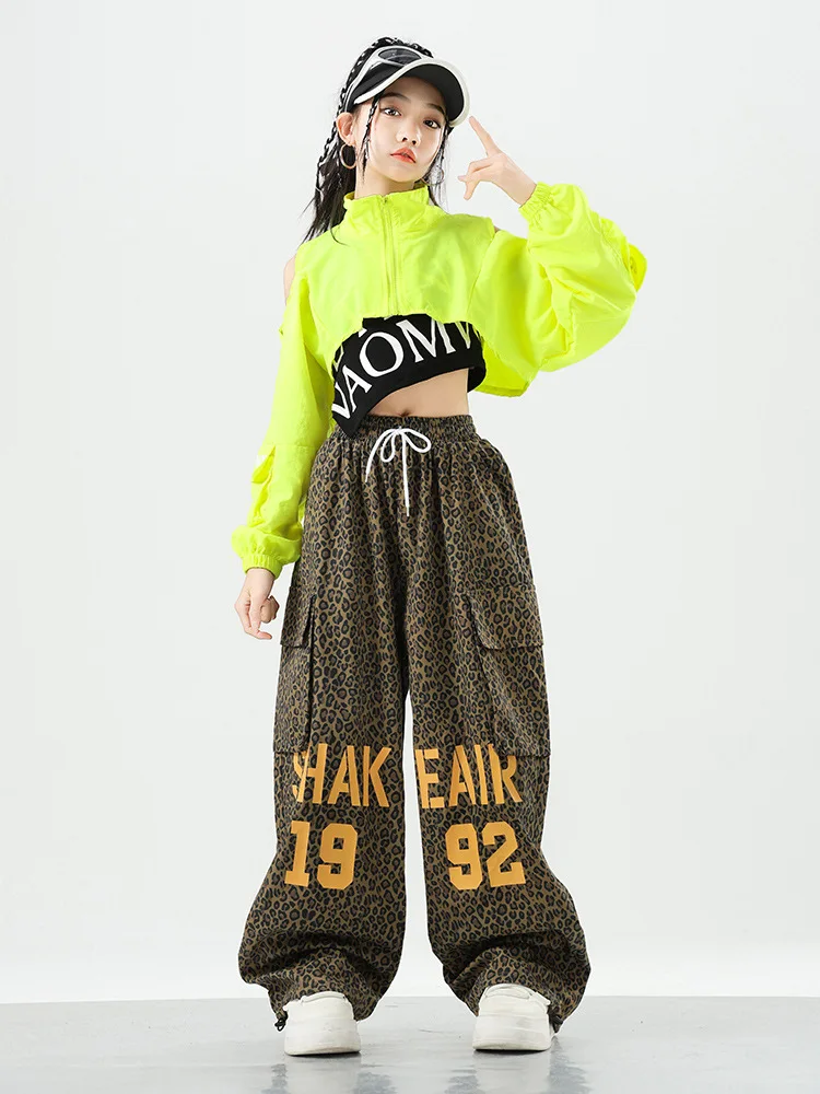 เด็กKpop Hip Hopเสื้อผ้าสีเขียวCrop Jacket Topเสือดาวพิมพ์ตัวอักษรลําลองกางเกงสําหรับGirl Boy Jazz Danceเสื้อผ้าเครื่องแต่งกาย