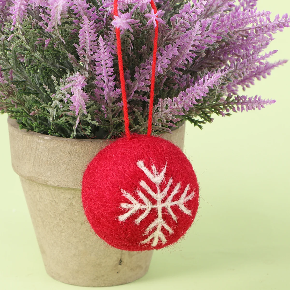 

6 Pcs Wool Ball Pendant Ornaments for Christmas Tree Round Hanging Balls Decorations