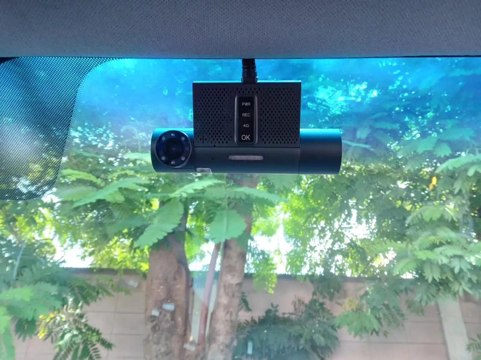 4G WIFI Real Time Video Dual Len Vehicle Dashcam AI Optional