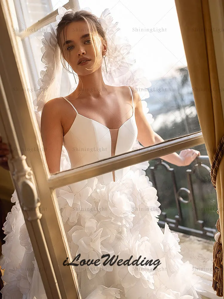 ShiningLight 3D Flowers A-Line Wedding Dresses Spaghetti Straps Backless Knee Length Short Bride Gowns Robe De Mariee Customized