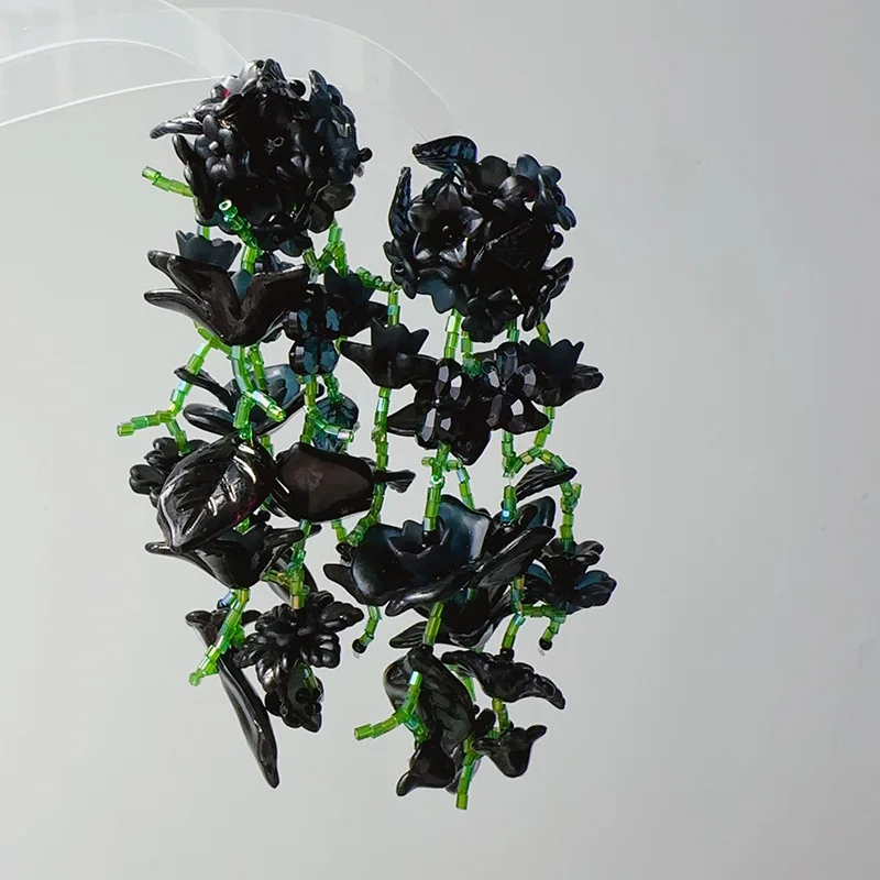 Exaggerate Flower Earrings Unique Big Flowers Elegant Long Earring Handmaking Beaded Floral Earrings Wholesale Custom Packaging