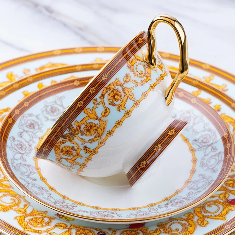 Dinner Dishes Bone China Western Food Plates Coffee Cup Saucer Set Luxury Dinner Tableware Set Steak Plates Cups and Saucers Kit