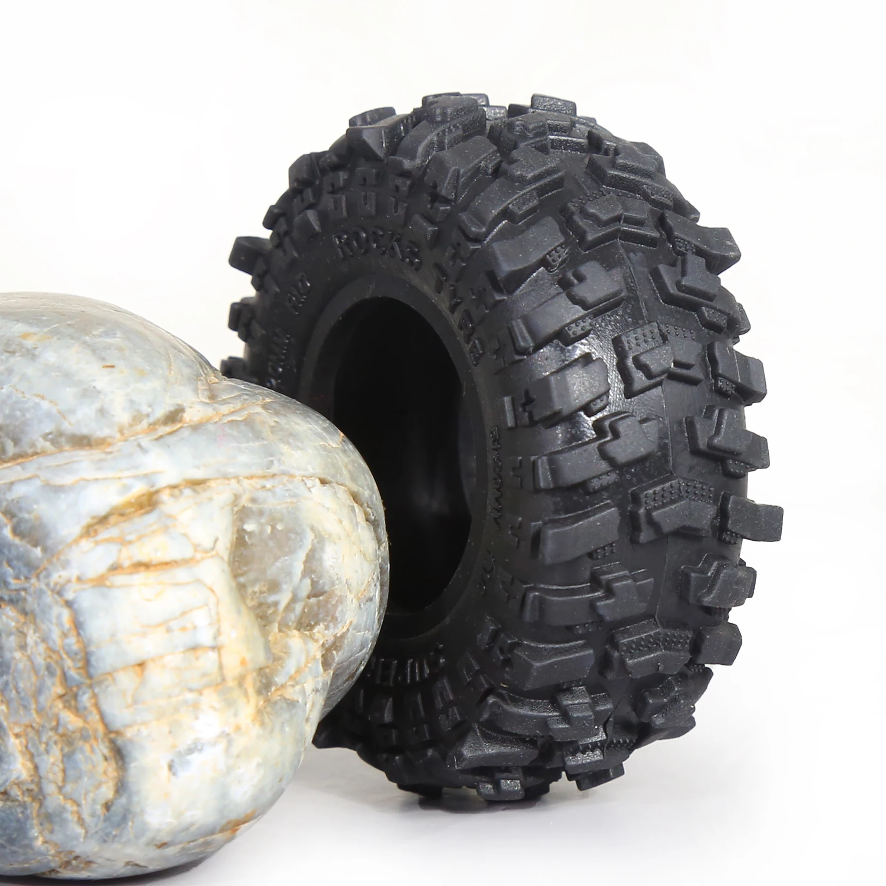 1.0 Crawler Tires (4pcs) Rubber Mud Terrain Tires with Foam Insert for 1/24 RC Crawler FMS FCX24M Tires ﻿