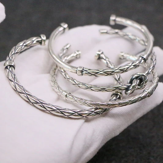 

Sterling Silver Diamond Pattern Bracelet Women's Simple and Fresh Accessories Sending My Girlfriend a Retro Korean Style Trendy