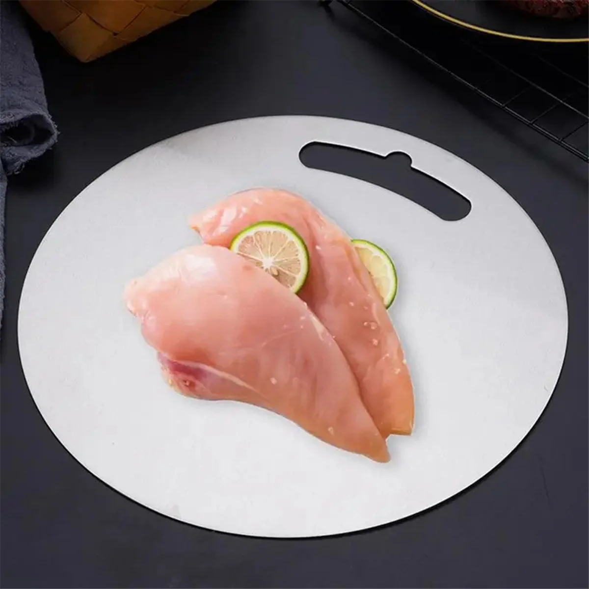 Steel Chopping Board for Kitchen Stainless Dough Rolling Board Double-Sided Round Steak Thawing Metal Board+Handle 40cm