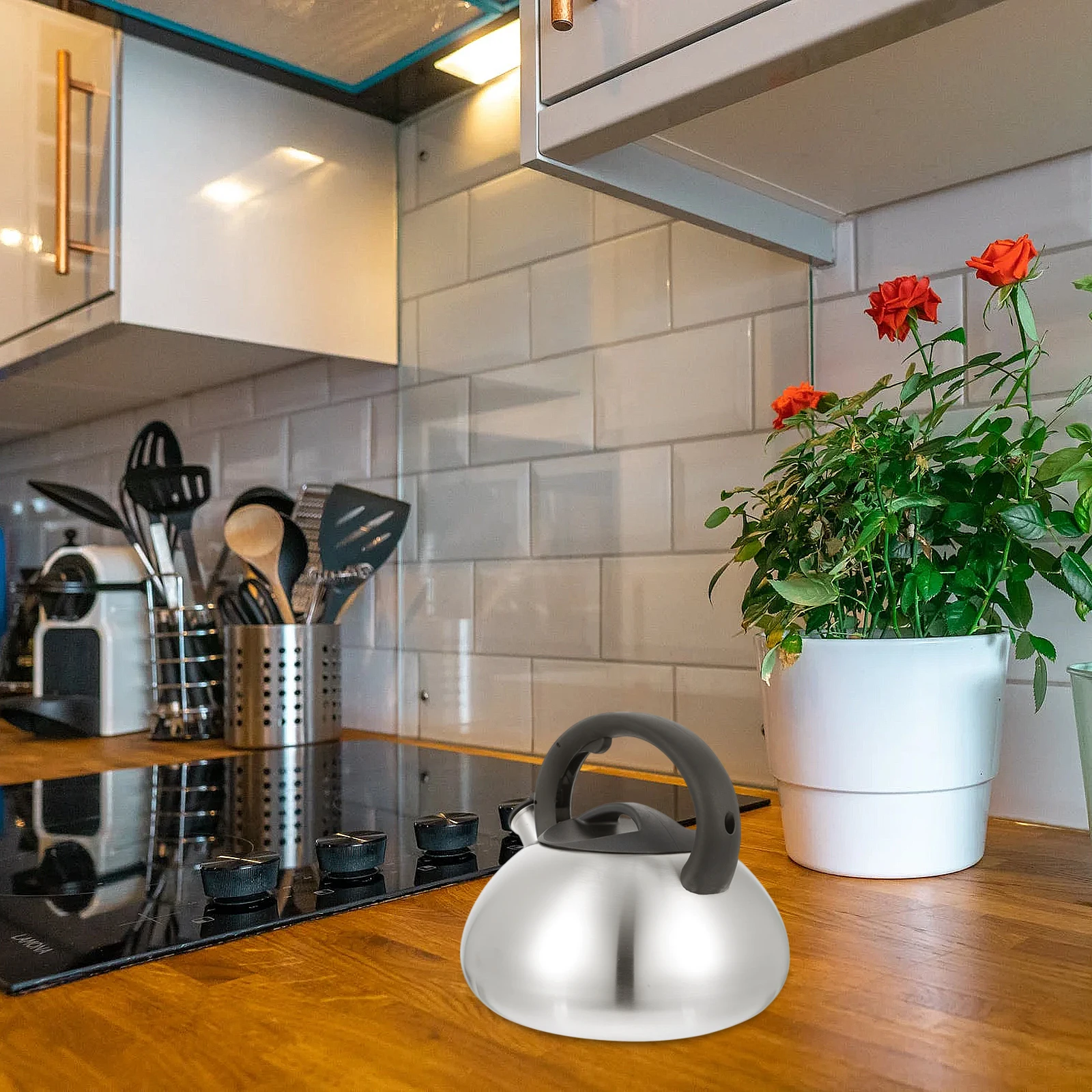

1pc Stainless Steel Whistling Kettle Large Capacity Silver Hot Water Heater for Home Gas Stove Induction Cooker Tea Coffee