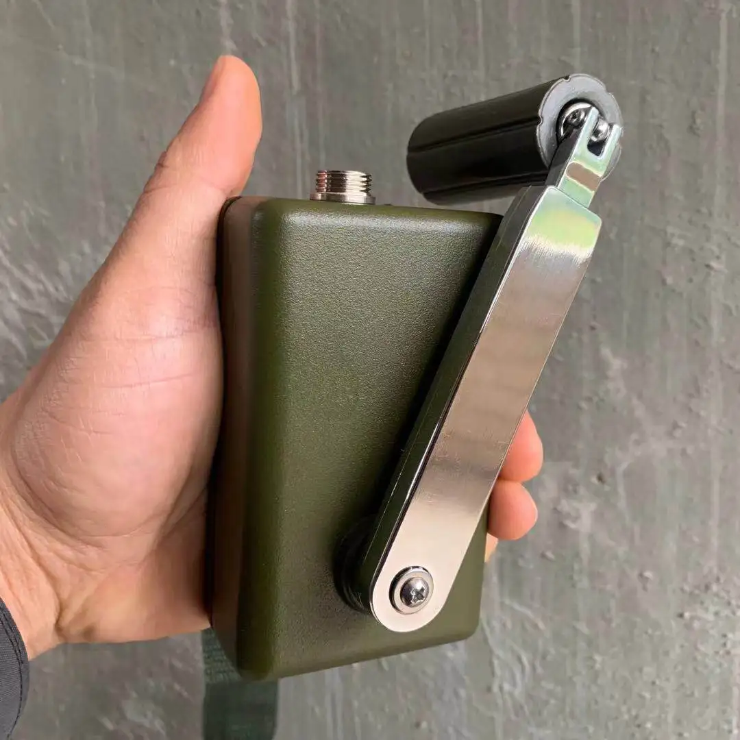 30W/3-28V High-power Hand Generator, Multi-functional Outdoor Charging Emergency Computer Mobile Phone Charger