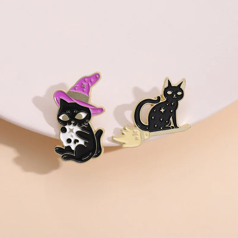 Witch Cats Enamel Pins Custom Black Kitten Spell Book Magic Potion Brooches Lapel Badges Gothic Animal Jewelry Gift for Friends