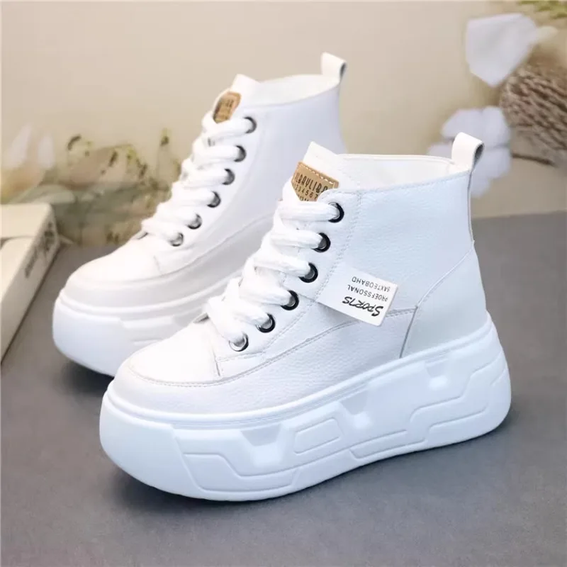 Super High Women Vulcanize Shoes Stylish White Shoes 10cm Platform Heels for Autumn/Winter Fashion Designer Sneakers for Women