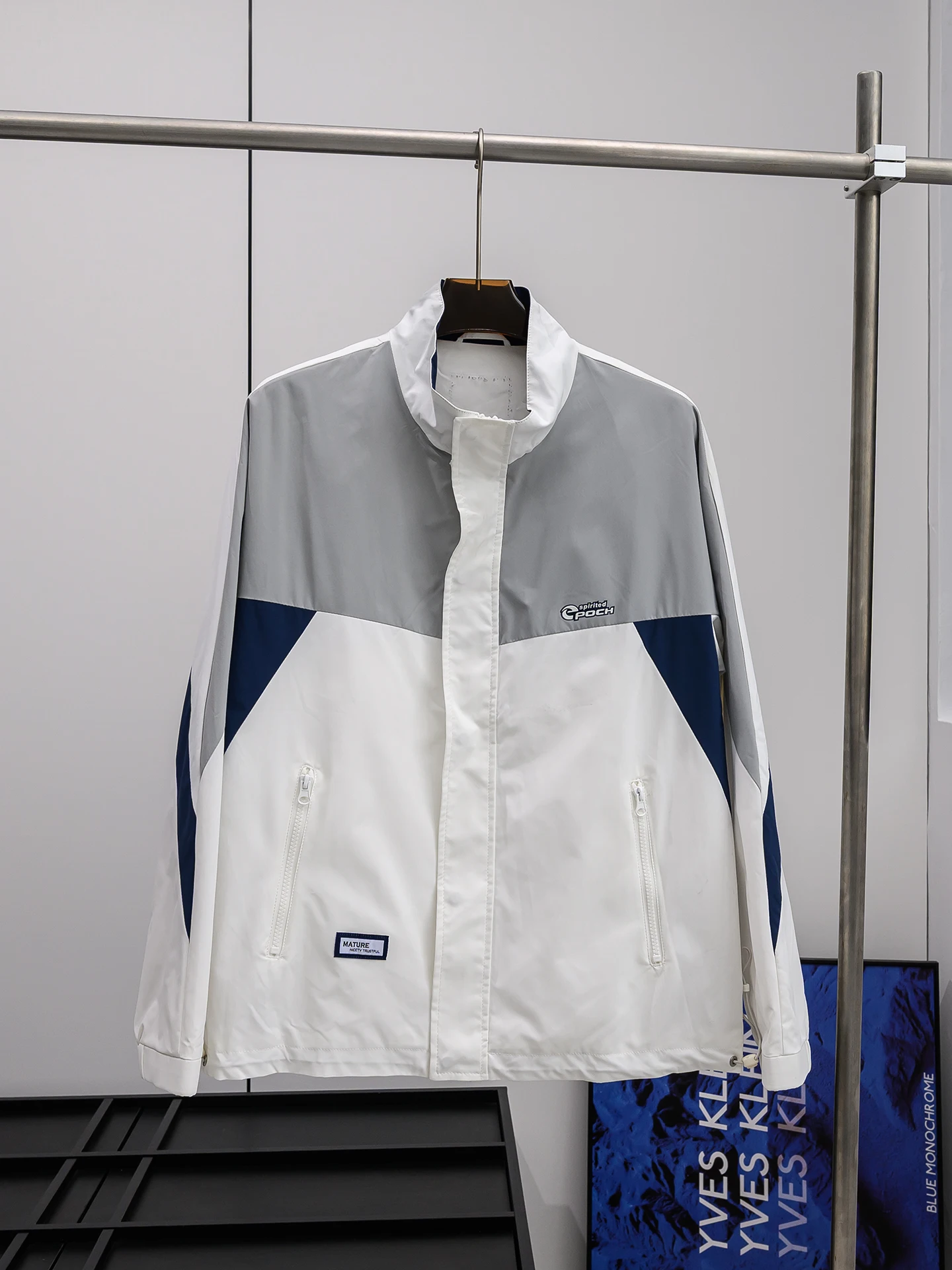 

Spring Men's Skin-friendly Breathable Casual Thin Stand Collar Jacket Coat Color Block Design Standard Fit Long Sleeve Zipper...