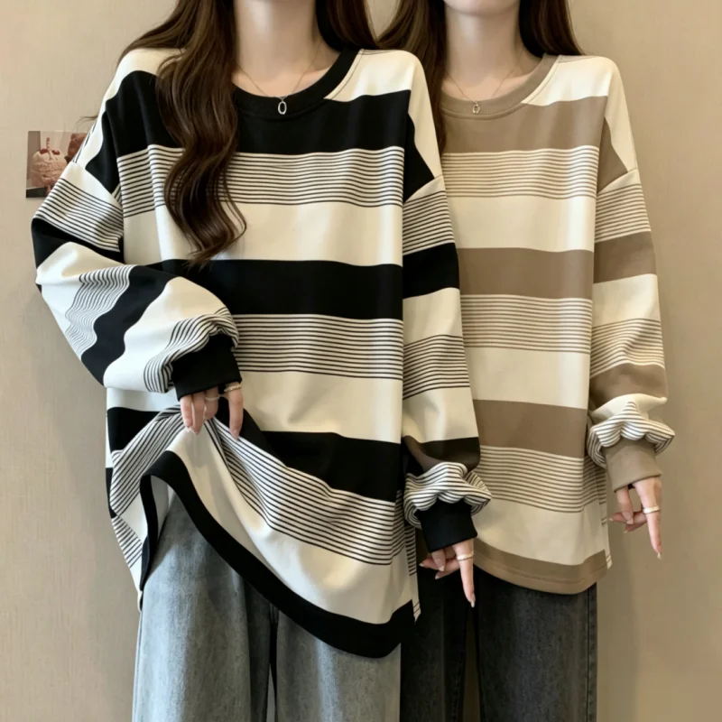 Winter Clothing Trends For Women - Camiseta de manga larga a rayas