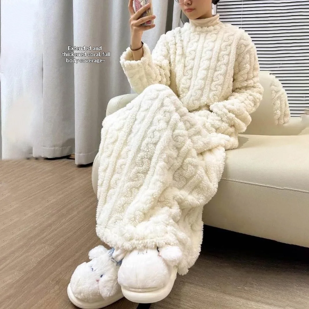 Women's Long Sleeve Flannel Nightgown with Double Pocket Thermal Warm Sleepwear Loose Fit Long Dress for Winter Home Wear