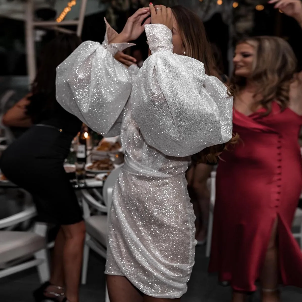

Long Puffy Sleeve Mini Sparkly Women's Summer Dress 2022 Sexy V-neck Party Dresses Luxury Dresses For Party Elegant Party Gown