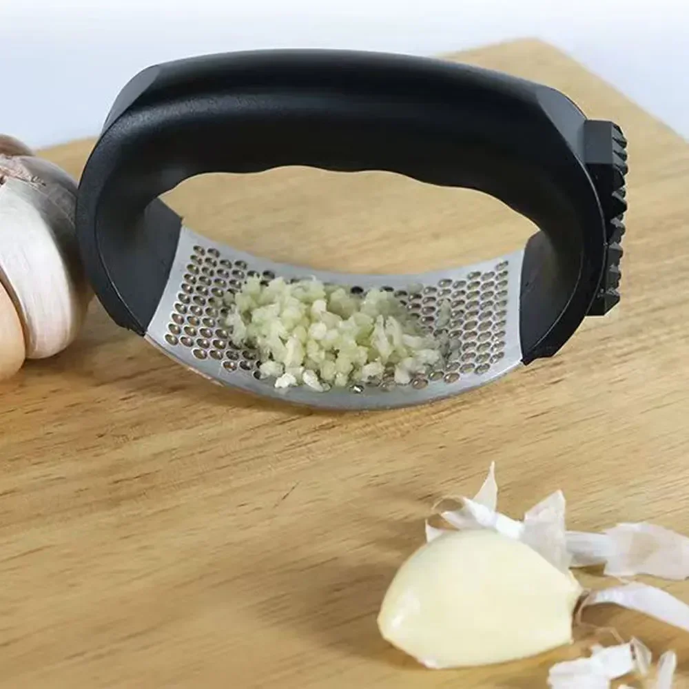 1pcs Stainless Steel Garlic Press Crusher Manual Garlic Chopper Garlic Chopping Tools Fruits Vegetables Home Kitchen Gadget