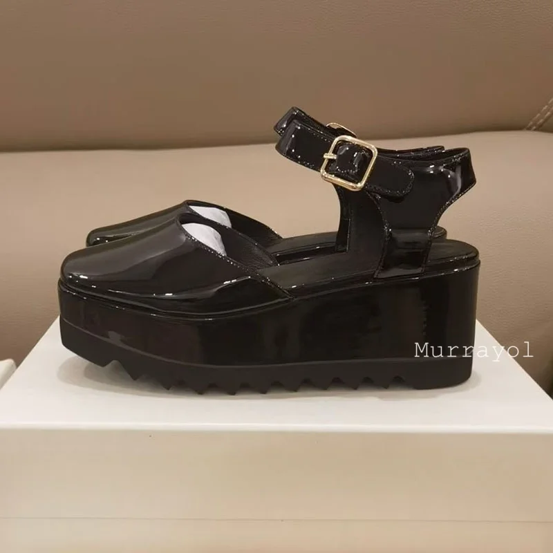 

Gladiator Patent Leather Closed Toe Back Strap Thick Bottom Sandalias Summer Women Crossover Design Waterproof Platform Sandals