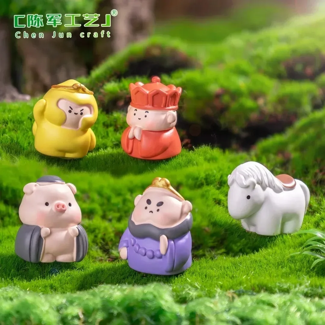 5Pcs Cute Sun Wukong Resin Mini Figurines Kawaii Chubby Monkey King Journey to the West Ornaments Car Table DIY Decor