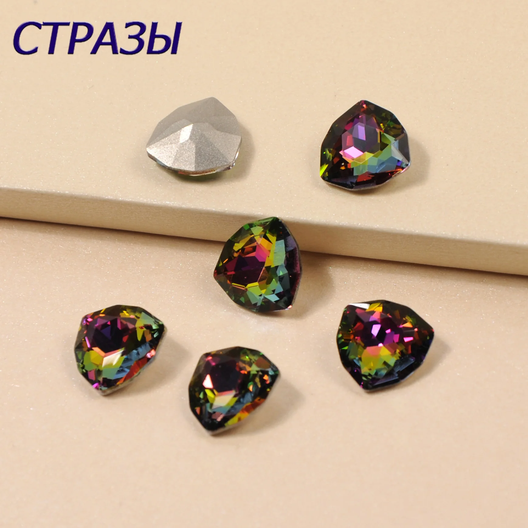 

Vitrail Medium Trilliant Shape 7mm 12mm 17mm Glass Crystal Material Nail Stones Popular Rhinestones for Nail Art Accessories