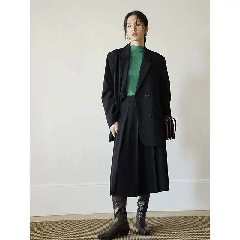 เสื้อสูทสีเทาทรงโอเวอร์ไซส์ สไตล์ชุดทำงาน หรูหรา ทรงหลวมสบาย ดีไซน์ไหล่ตกแบบดรอปโชว์เดอร์ กระดุมติดด้วยมือ ใช้ได้หลากหลายโอกาส