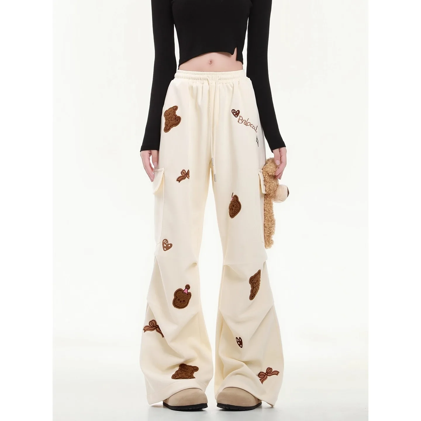 

Y2K Teddy Bear Embroidered Wide Leg Pants Unisex Retro Sports Sweatpants Autumn Casual Multi Pocket Pleated Workwear Trousers
