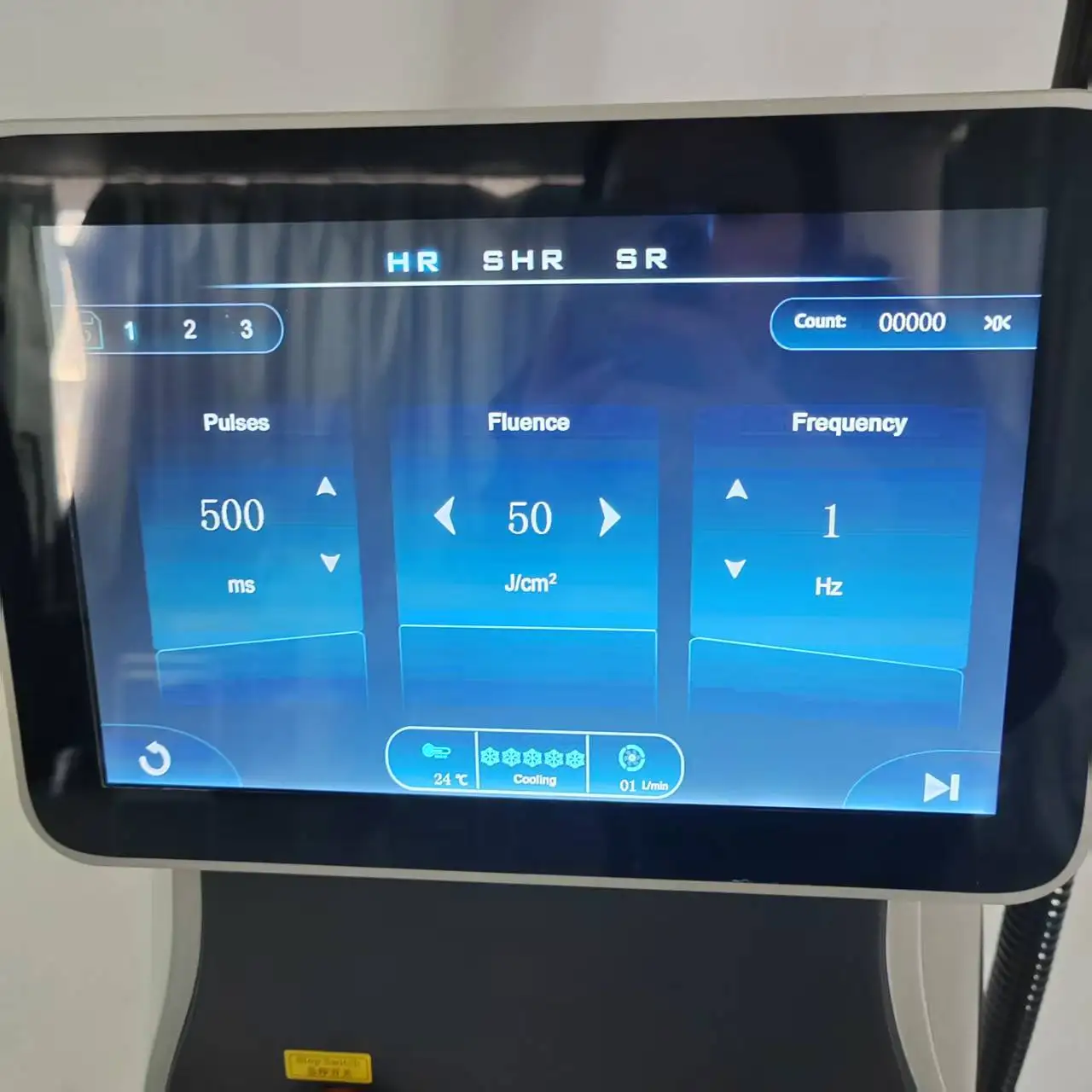 

Professional Ice Titanium Painless Laser Diode Depilate Machine Diode Laser Hair Removal 3 Wavelength Permanent Depilator