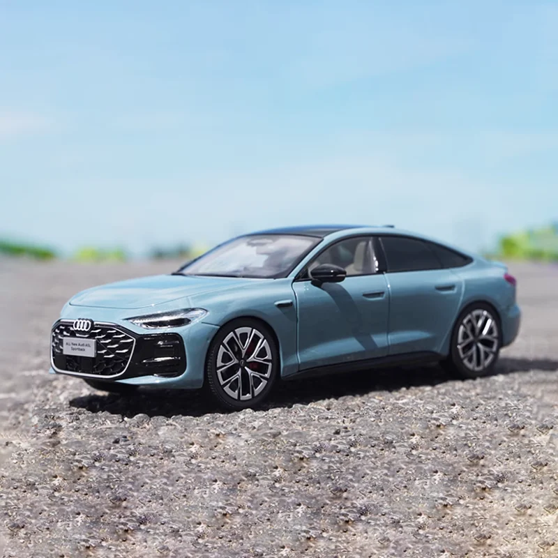 Modello di auto in lega pressofusa berlina A5L in scala 1:18 Prodotto finito Collezione di giocattoli di simulazione Regalo Modello statico Ornamento