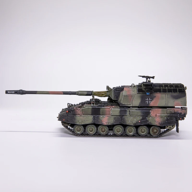 AM 1:72 Scale Resin Germany PZH2000 Tank Model Militarized Combat Track Type Classics Nostalgia Collection Gifts Static Display