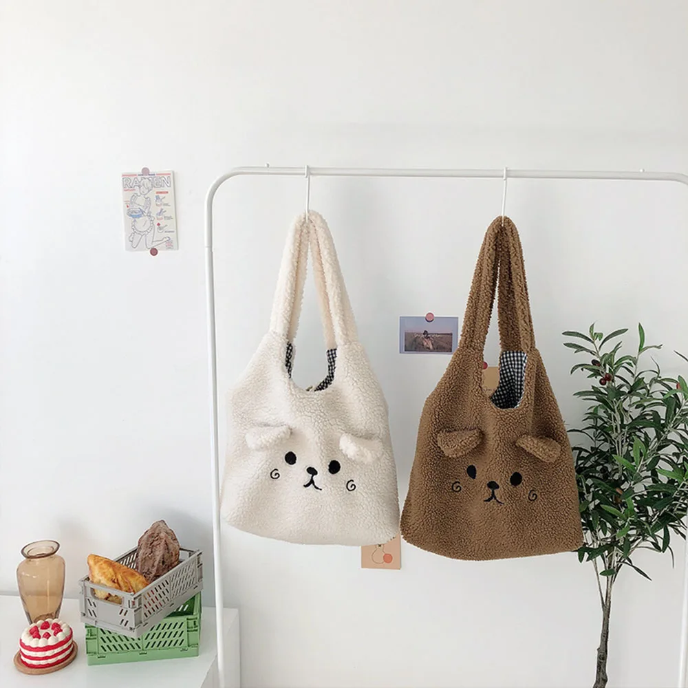 New Winter Soft Plush Tote Bag Women Cartoon Embroidery Imitation Lamb Hair Shoulder Bag For Women 2020 Shopper Bag