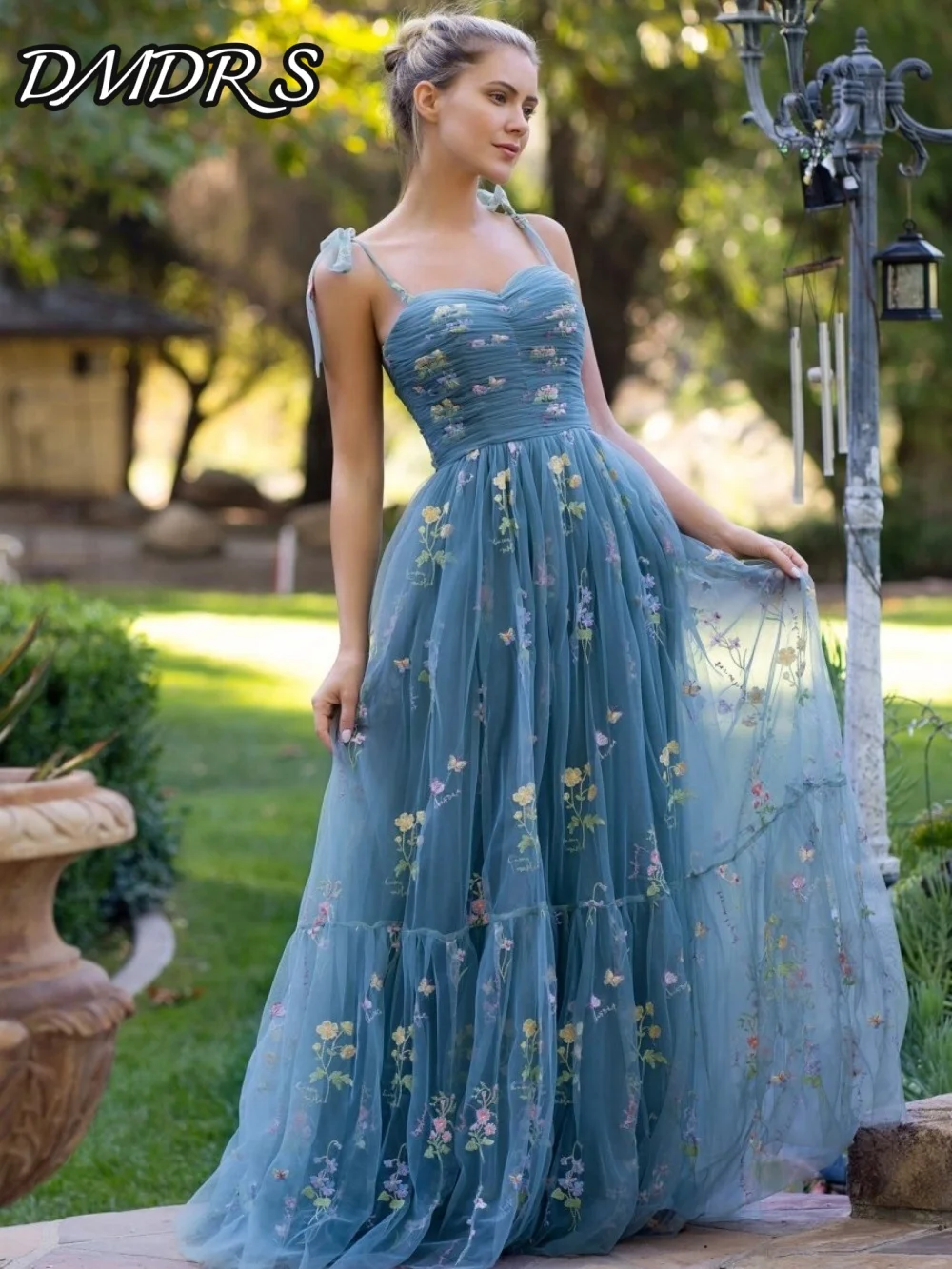 

Charming Spaghetti Strap Evening Dress 2025 Elegant Embroidered Party Gown Classic A-Line Floor-Length Party Dresses فساتين سهرة