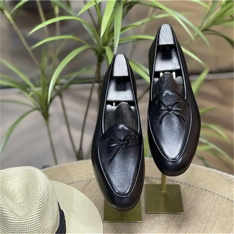 Handmade Black Bow Men Loafers Cowhide Solid Color Round Toe Low-heeled Trend Business Casual Party Men Shoes Banquet Dress Shoe