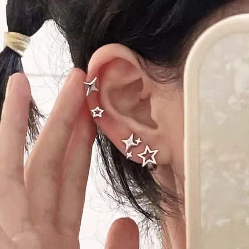 Y2K Style Hollow Pentagonal Stud Earrings for Women Personalize Star Asterism Round Ear Buckle Metal Accessories Fashion Jewelry