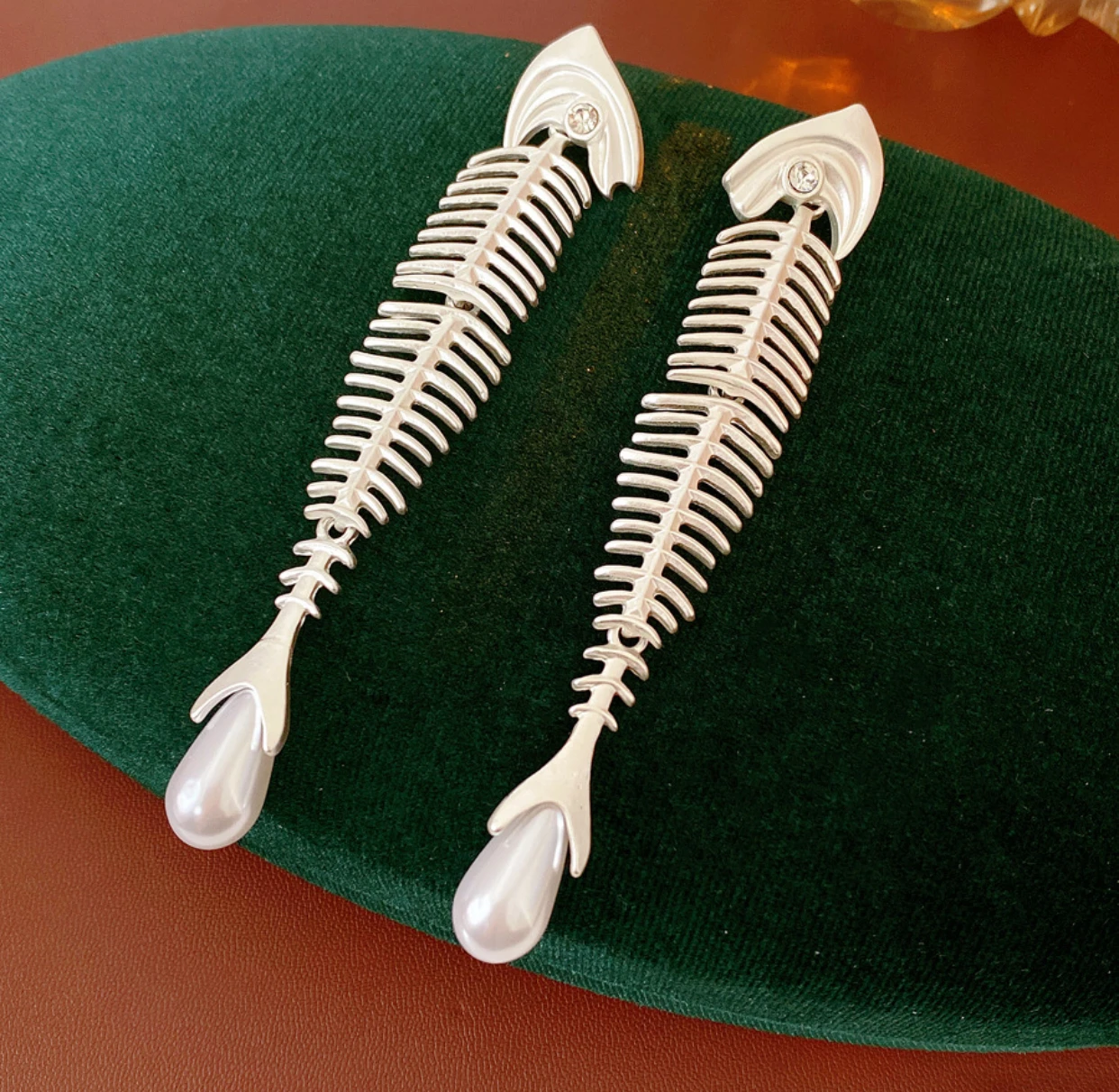 [Personality] Luxurious silver needle set with zirconium and pearl earrings, fashionable and personalized earring, high-end earr