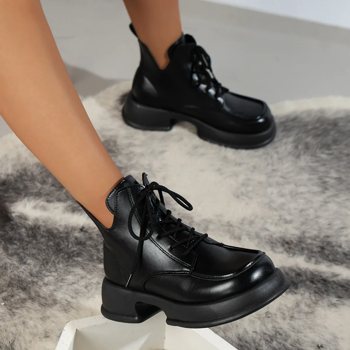 

New Women's Platform Shoes Autumn Round Toe Side Zipper Ankle Boots for Women Casual Sneakers Outdoor Women's Platform Boots 42