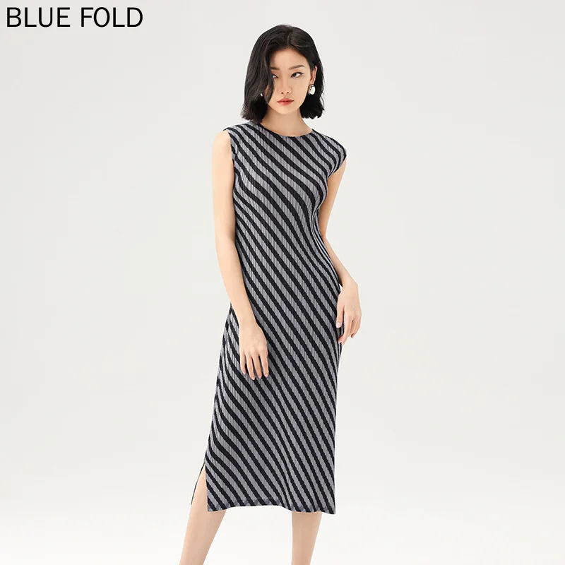 

Miyake Summer New Simple Casual Sleeveless Dress Plaid Little Red Book Same Style Striped Long Vestido Elegant Clothes for Women