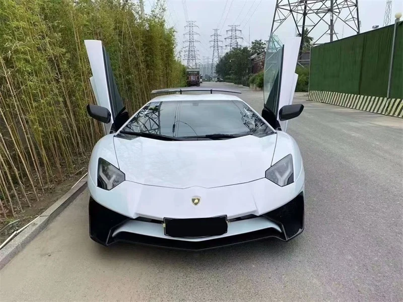 New for Aventador LP700 720 Body Kit with Dry Carbon Fiber Hardtop SVJ Style Front and Rear Bumpers Side Skirts Condition