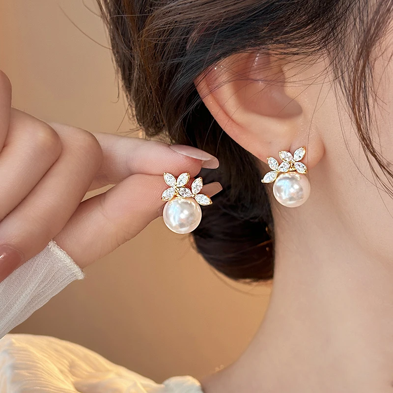 French new design fashion jewelry 14K gold plated flower zircon pearl earrings elegant women's daily work accessories