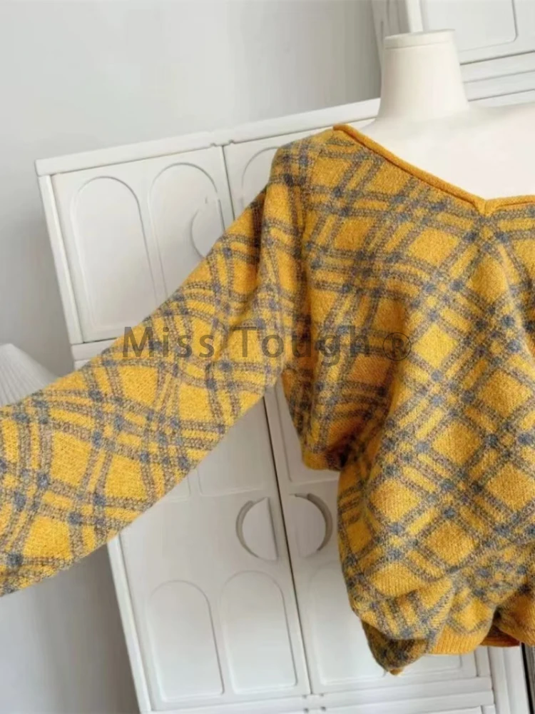 Korean Retro Knit Plaid Chic Two Piece Sets Women Long Sleeve Sweater + Slim Short Pants Winter Knitted Casual High Street Suits