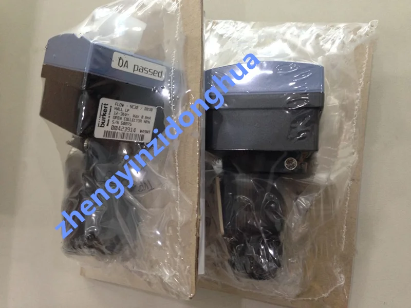 Burkert flowmeter FLOW SE30/8030-12-36V Baode electronic sensor high temperature 00449694