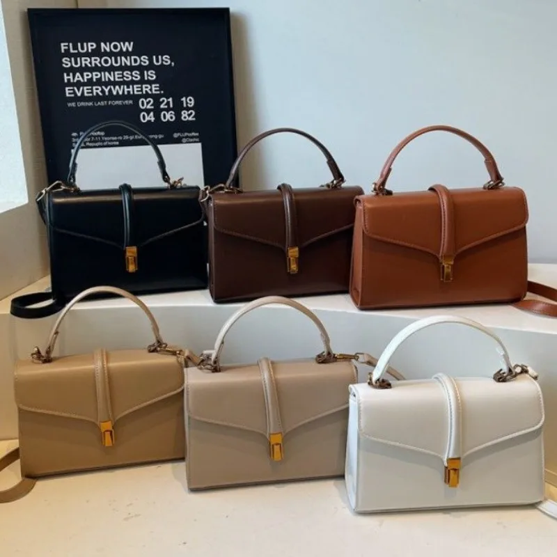 

Stylish Luxury Vintage Fashion Diaper Bag For Women Elegant Minimalist Large Capacity Designer Commuter Tote Bag Classic Leather