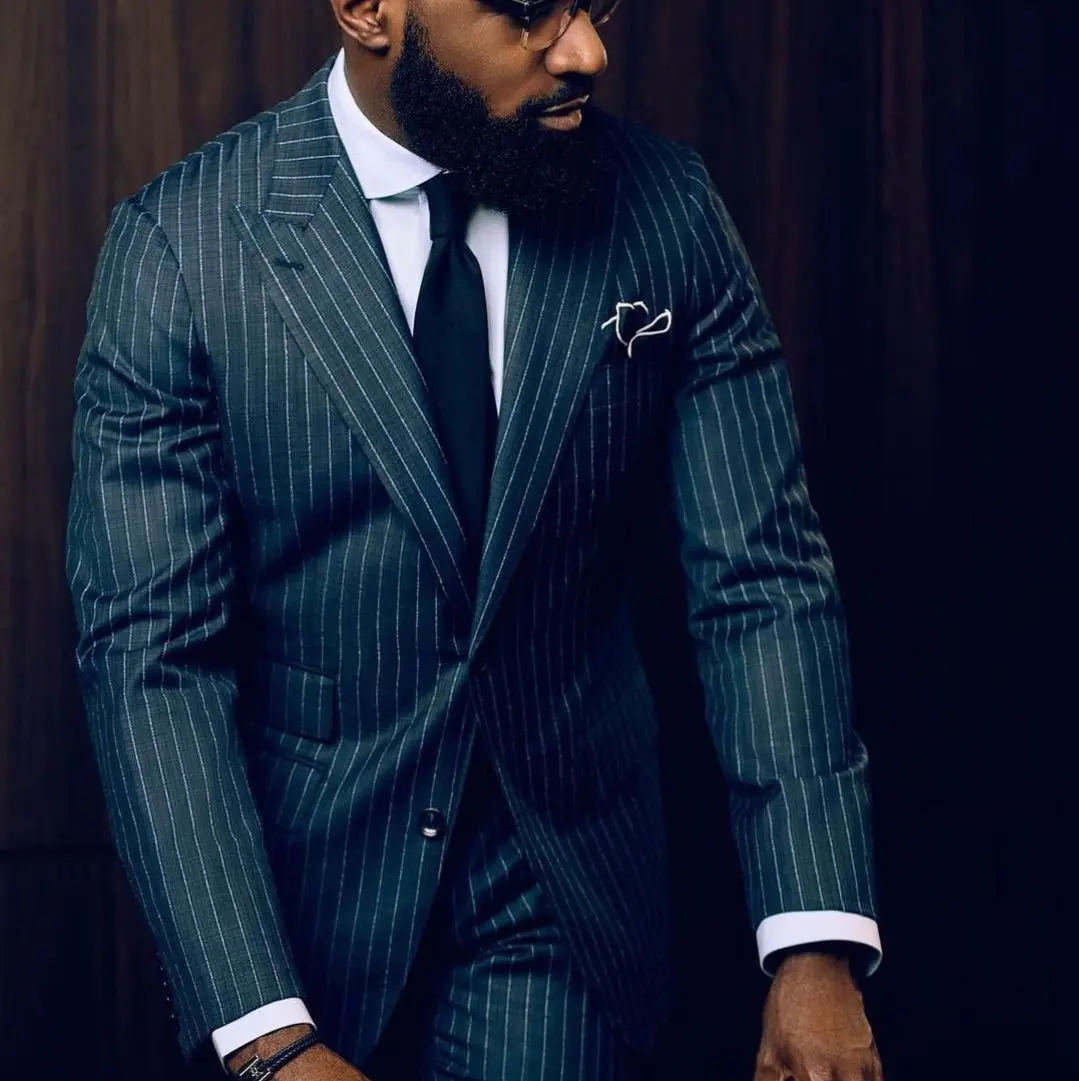 Мужские костюмы, комплект из двух предметов, пиджак, брюки, однобортный, с остроконечными лацканами в тонкую полоску, тонкий свадебный смокинг для жениха, Ropa Hombre по индивидуальному заказу