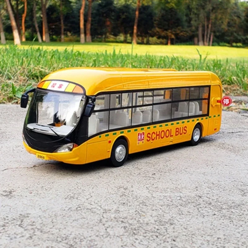 1:24 Tourist Traffic Bus Diecast Sound and Light Model Electric Toy Metal City Bus Simulation Collection Gifts Toys for boys